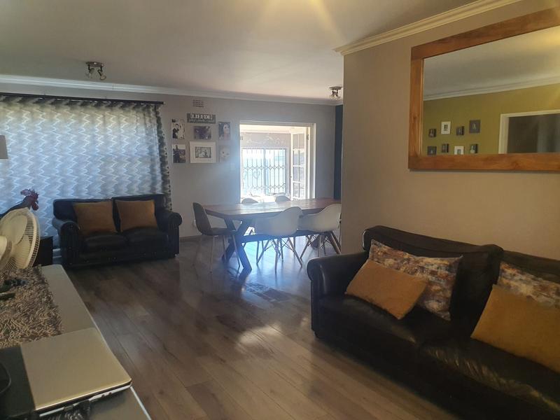 3 Bedroom Property for Sale in Bellville Western Cape